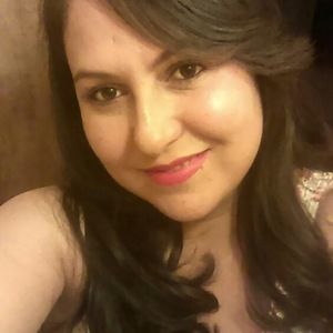 Meet your Posher, Gabriela